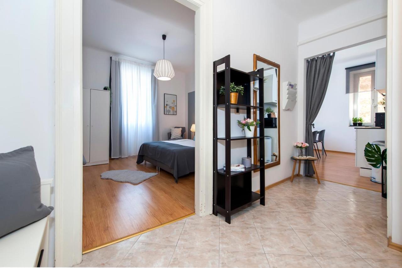 רוביני Apartment Mimi מראה חיצוני תמונה